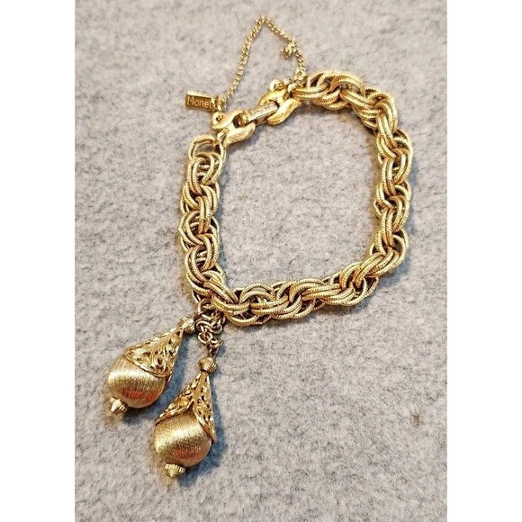 Signed MONET Bolero Bracelet Gold Tone Double Dangle Safety Chain  8" - Picture 1 of 6